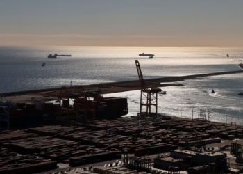 Ισπανία: Ευνοημένα από την κρίση στην Ερυθρά τα λιμάνια της χώρας