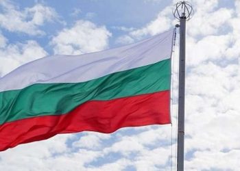 Αυξήσεις 30% στους μισθούς των στρατιωτικών στη Βουλγαρία