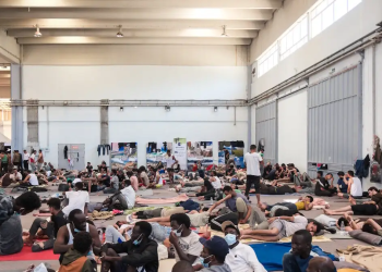 Κρήτη: Δημιουργία τριών χώρων προσωρινής διαμονής μεταναστών – «Όχι» στην κλειστή δομή