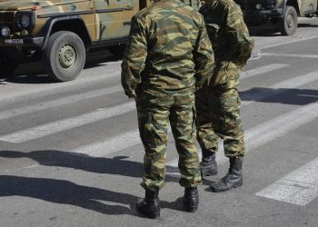 Συντάξεις: Μεγάλο πακέτο για ένστολους – αποκαλυπτικός οδηγός και αναλυτικοί πίνακες με ποσά
