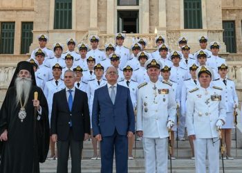 Τελετή ορκωμοσίας νέων Σημαιοφόρων Λ.Σ. – ΕΛ.ΑΚΤ. και Π.Ν. τάξεως 2026 (φωτο)
