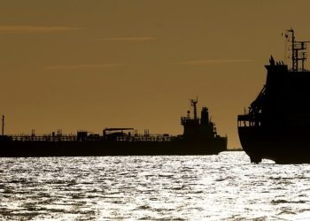 Τάνκερ: Φρενίτιδα επιστροφών στο Ομάν με την υπογραφή της αρχικής συμφωνίας ειρήνης ΗΠΑ – Ιράν