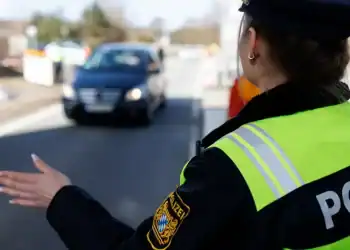 Aνοικτά σύνορα εντός ΕΕ απαιτεί η Κομισιόν