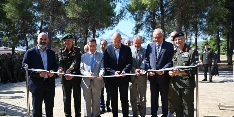 Δένδιας: Στοίχημα για τη χώρα η δημιουργία μίας σοβαρής Εφεδρείας