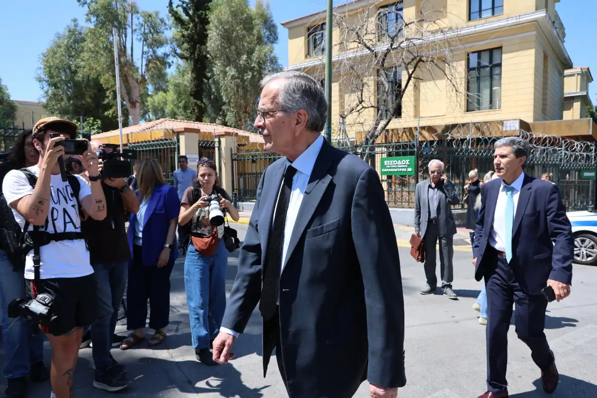 Δίκη Βαλυράκη: Στο δικαστήριο κατέθεσε ο Αντώνης Σαμαράς – «Ναυαγοσώστης θα μπορούσε να πνιγεί, ο Σήφης όχι»