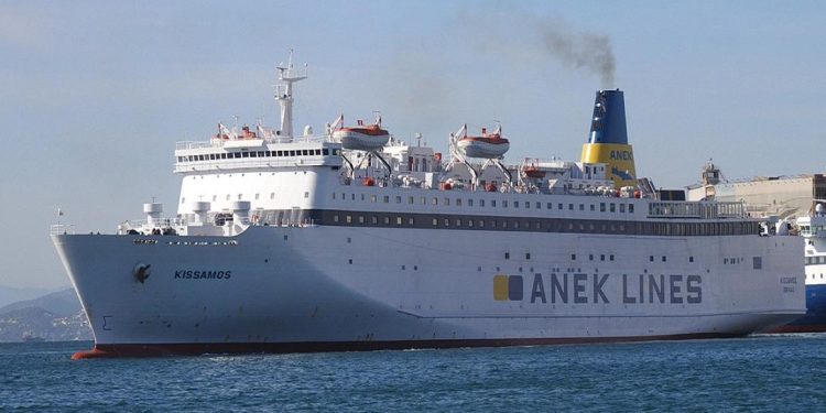 Πράσινο φως για τον απόπλου του «ΚΙΣΣΑΜΟΣ» που προσάραξε στη Μήλο