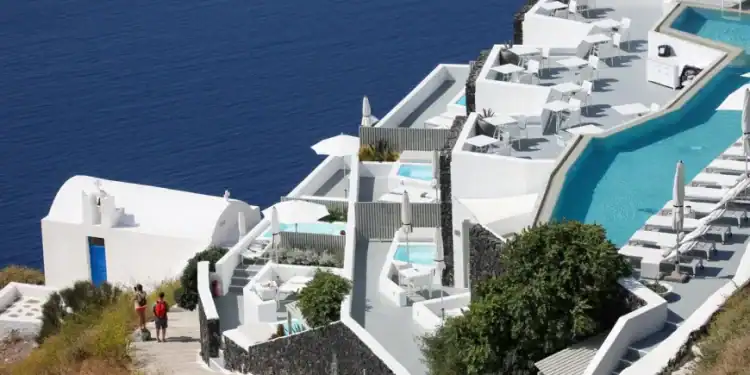 Τουρισμός για Όλους 2026: Σε ΦΕΚ το νέο voucher διακοπών €600, πότε οι αιτήσεις