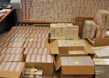 ΑΑΔΕ: Κατάσχεση 415.000 λαθραίων τσιγάρων στο «Ελ. Βενιζέλος» – Σύλληψη επιβατών από Αιθιοπία και Αίγυπτο