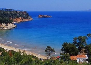 Η Ελλάδα μεταξύ των πρωταθλητών της Ευρώπης στα καθαρά νερά κολύμβησης