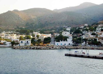 Πτώμα άντρα σε προχωρημένη σήψη έξω από το λιμάνι της Τήλου