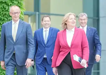 Mερτς: Όχι σε αναρρωτική άδεια μέσω τηλεφώνου