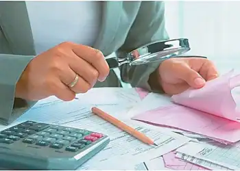 Επιδόματα: Τι αλλάζει με την προπληρωμένη κάρτα, πώς θα γίνονται οι πληρωμές