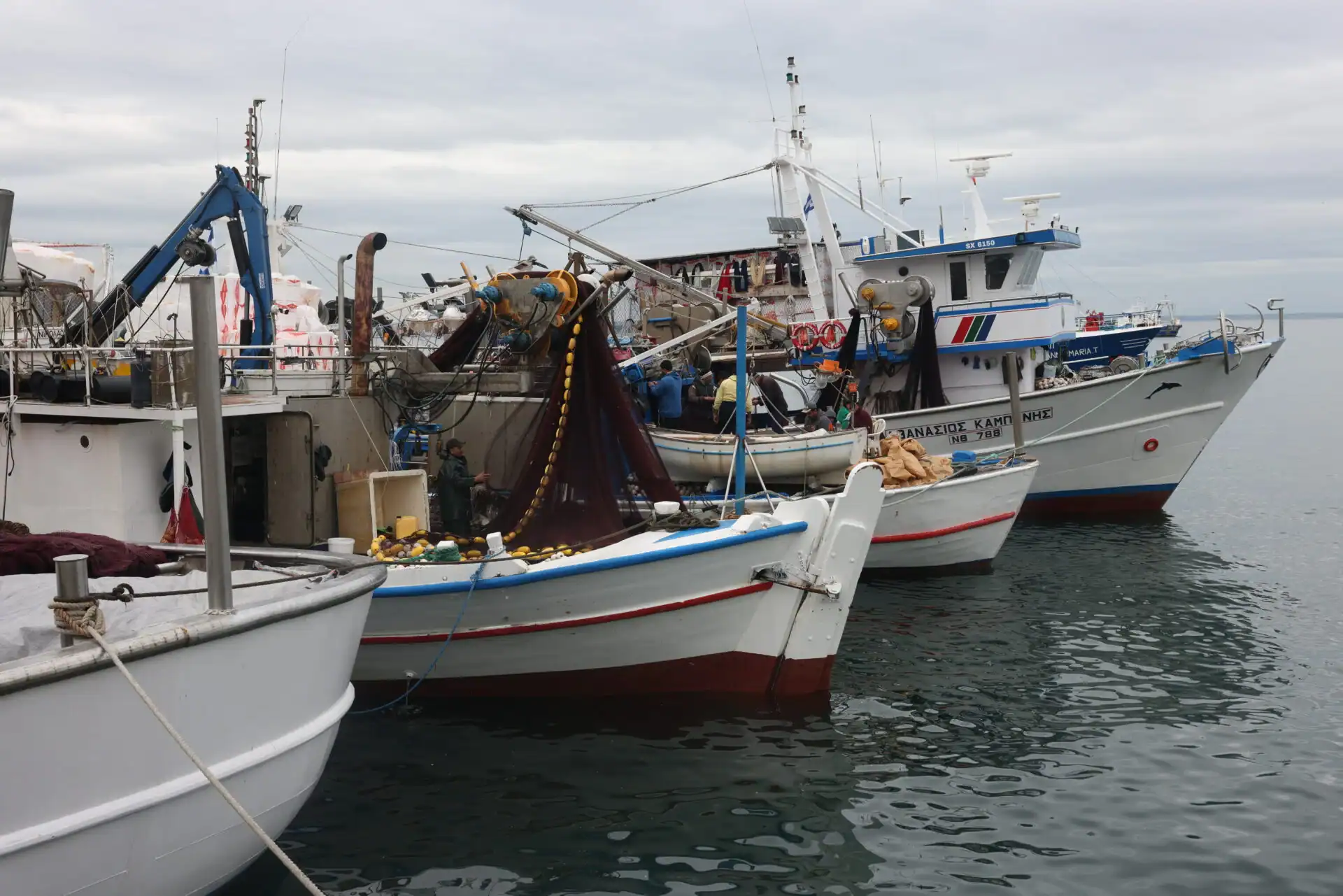 Επείγουσα παρέμβαση για τουρκικά αλιευτικά στα Κύθηρα