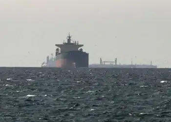 Δύο ελληνόκτητα πλοία δέχθηκαν επίθεση στα ανοιχτά του Ομάν