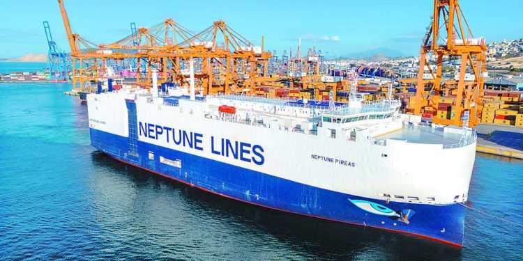Στο μεγάλο λιμάνι το «Neptune Pireas»