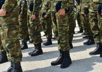 Το ανθρώπινο δυναμικό, η «μαύρη τρύπα» των Ενόπλων Δυνάμεων