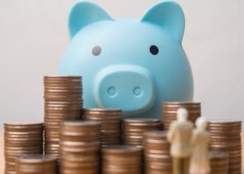 Συνταξιούχοι: Έως και 45% οι απώλειες στις συντάξεις – Η 13η επιστρέφει μόλις το 8,33%