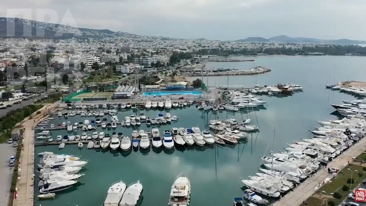 Γλυφάδα: Μια πόλη που ζει με τη θάλασσα – Οι μαρίνες, ο ναυταθλητισμός και οι προκλήσεις της νέας εποχής