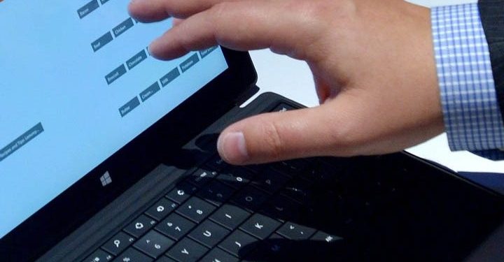 AI Act: Τι αλλάζει για πολίτες, επιχειρήσεις και Δημόσιο – Το νέο πλαίσιο για την Τεχνητή Νοημοσύνη στην Ελλάδα